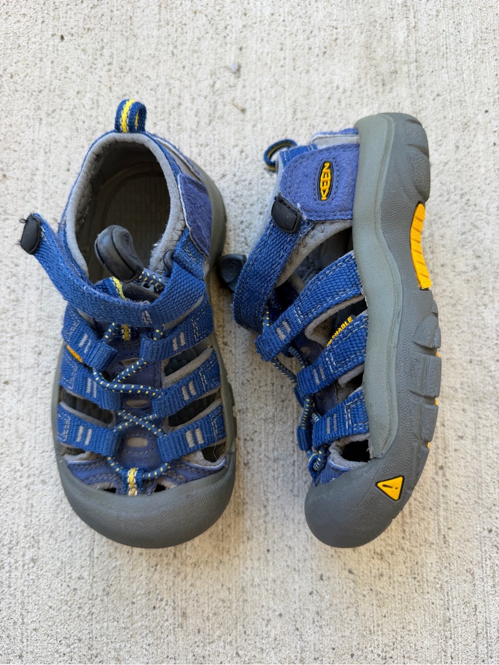 KEEN Kids Water Sandals Blue Yellow Toddler size 9